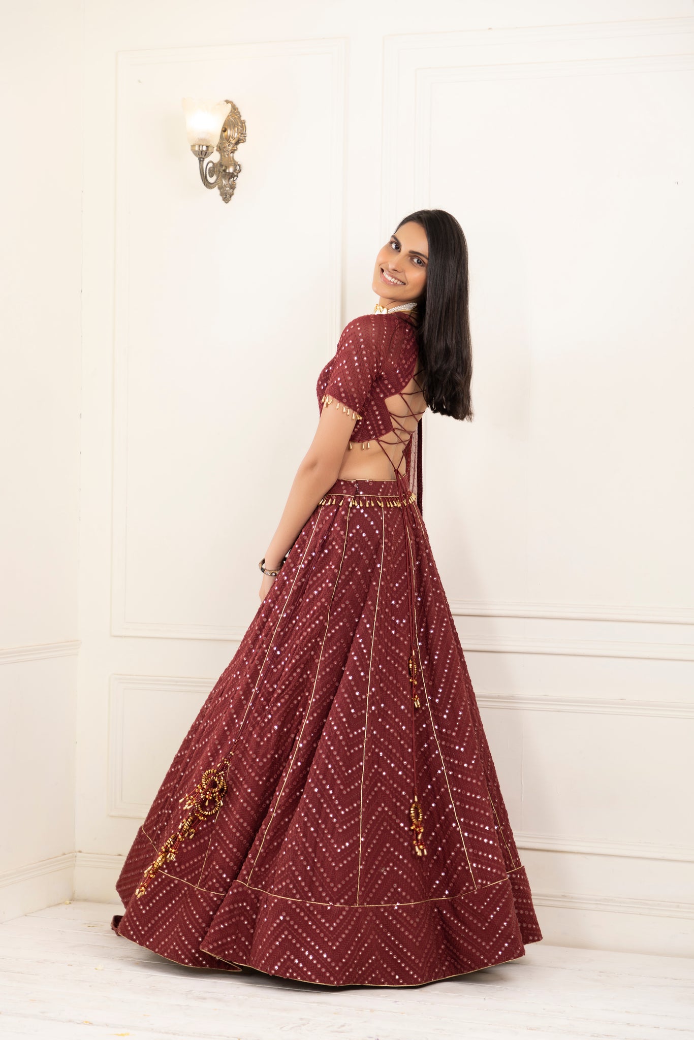 These Celeb Approved Backless Lehenga Blouses Are Enough To Raise The  Temperature